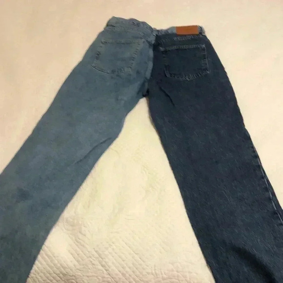 BDG Pax high rise jeans with button close. Each leg is a different color blue - Picture 6 of 7